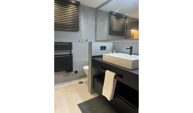 Resale - Apartment -
Torrevieja - La Veleta