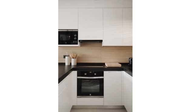 Resale - Apartment -
Torrevieja - La Veleta