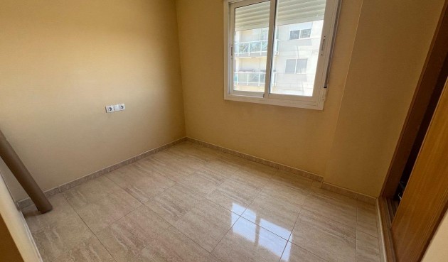 Resale - Penthouse -
Guardamar del Segura - Puerto Deportivo