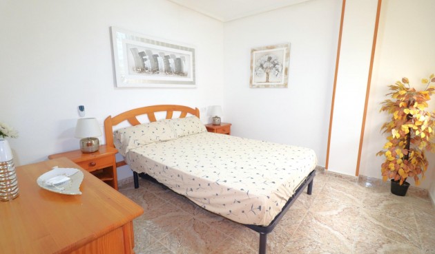 Brukt - Apartment -
Torrevieja - Acequion