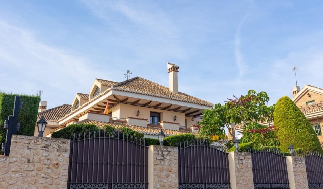 Återförsäljning - Villa -
Torrevieja - La Veleta