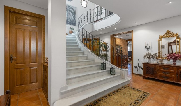 Återförsäljning - Villa -
Torrevieja - La Veleta