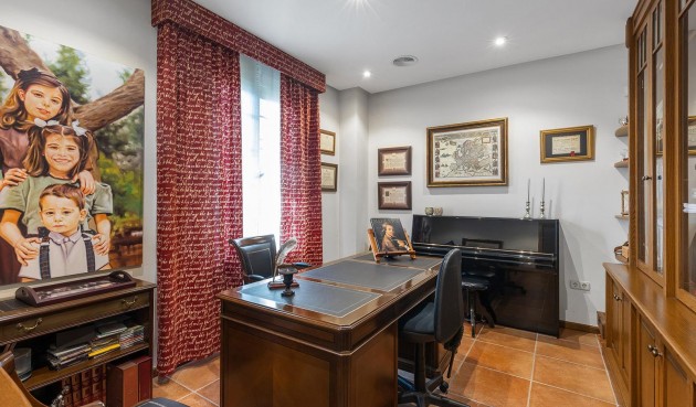 Återförsäljning - Villa -
Torrevieja - La Veleta