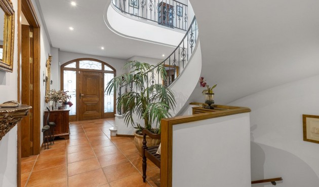 Återförsäljning - Villa -
Torrevieja - La Veleta