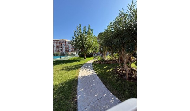 Brukt - Apartment -
Torrevieja - Aguas Nuevas 2