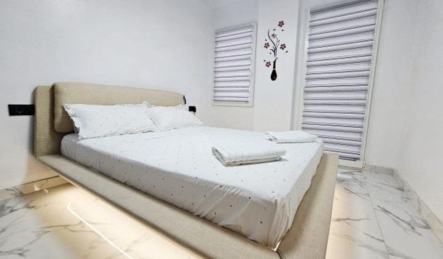 Reventa - Apartment -
Torrevieja - Acequion