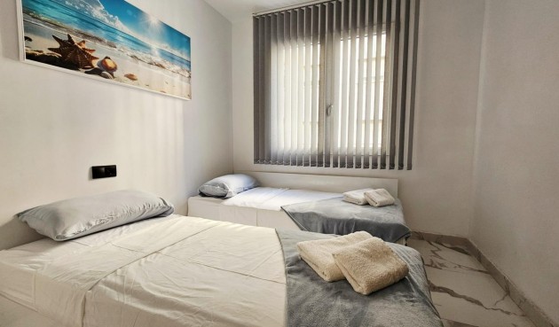 Reventa - Apartment -
Torrevieja - Acequion