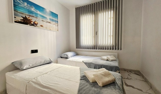 Reventa - Apartment -
Torrevieja - Acequion