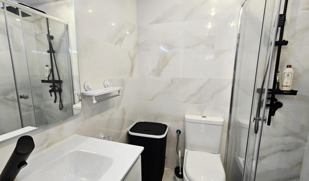 Reventa - Apartment -
Torrevieja - Acequion