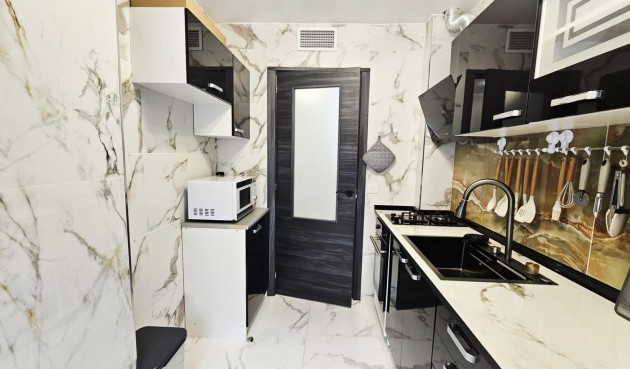 Reventa - Apartment -
Torrevieja - Acequion