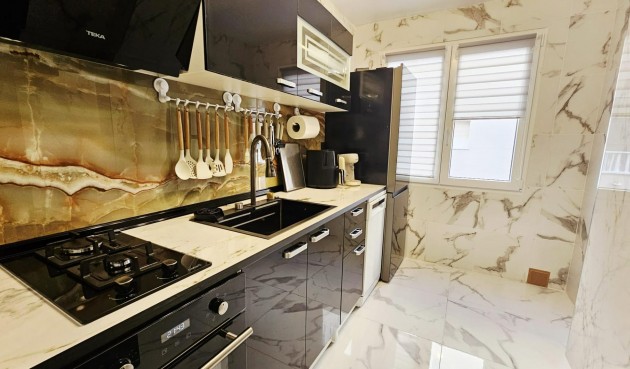 Reventa - Apartment -
Torrevieja - Acequion