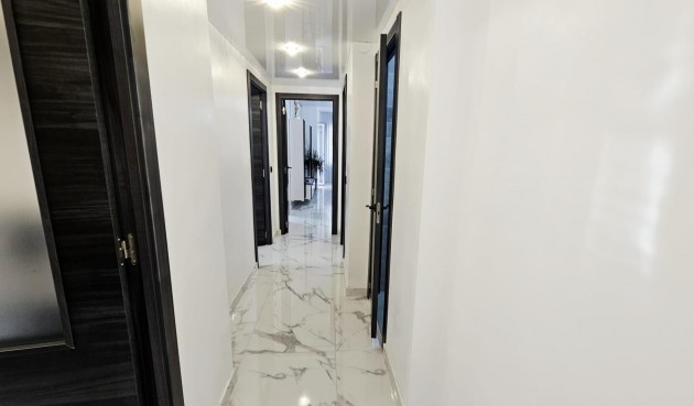 Reventa - Apartment -
Torrevieja - Acequion
