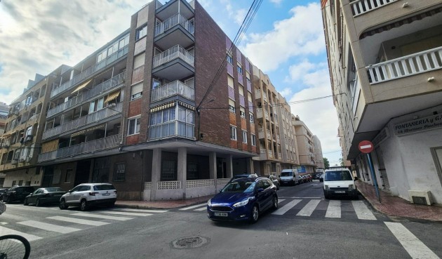 Reventa - Apartment -
Torrevieja - Acequion