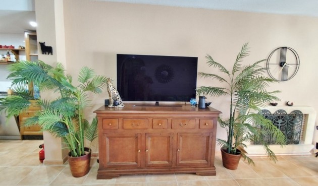 Resale - Villa -
San Miguel de Salinas - Inland