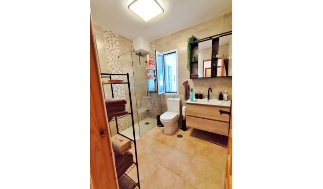 Resale - Villa -
San Miguel de Salinas - Inland