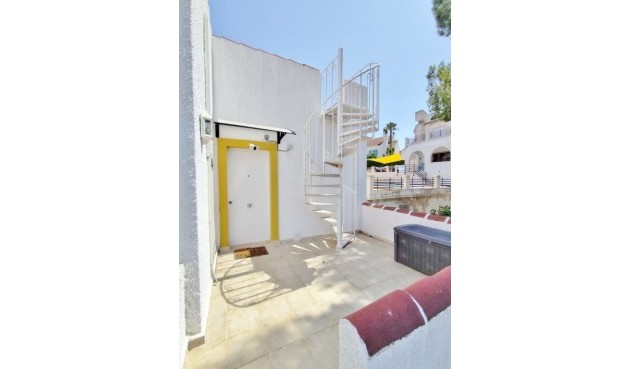 Resale - Villa -
San Miguel de Salinas - Inland