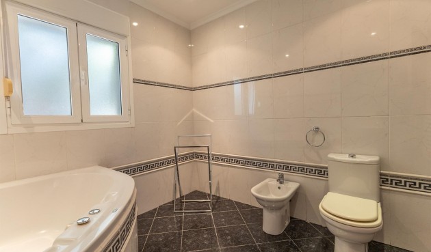 Resale - Villa -
Ciudad Quesada - Ciudad Quesada - Doña Pepa