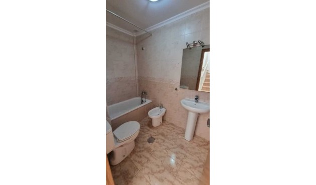 Resale - Town House -
Playa Flamenca - Costa Blanca