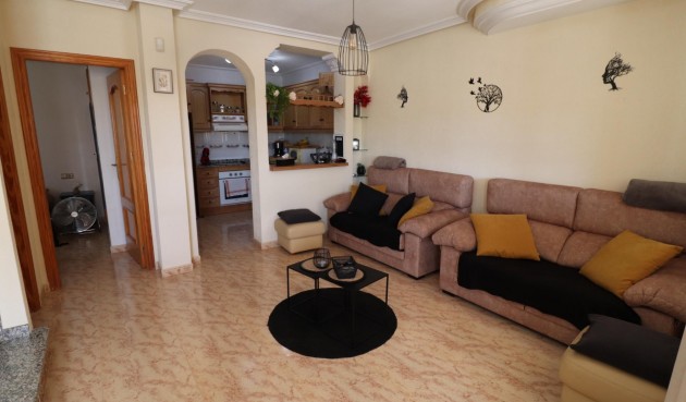 Återförsäljning - Villa -
Villamartin - Costa Blanca