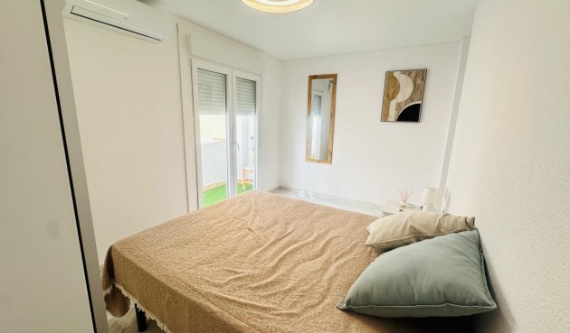 Brukt - Apartment -
Torrevieja - Playa del Cura