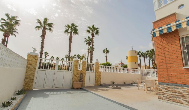 Brukt - Semi Detached -
Orihuela - Urbanización Perla Del Mar