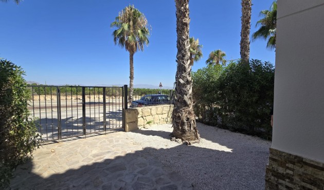 Resale - Duplex -
Algorfa - Inland