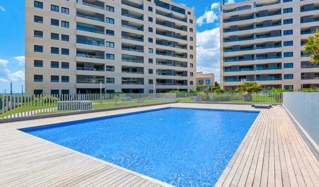 Brukt - Apartment -
Punta Prima - Costa Blanca