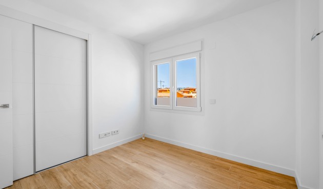 Brukt - Apartment -
Punta Prima - Costa Blanca