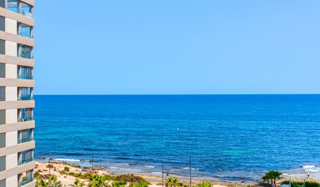 Brukt - Apartment -
Punta Prima - Costa Blanca