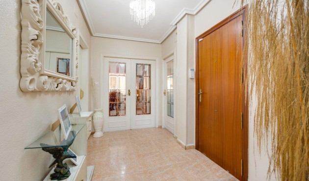 Brukt - Apartment -
Torrevieja - Centro