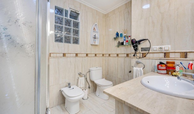 Brukt - Apartment -
Torrevieja - Centro