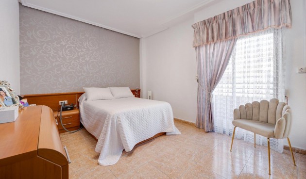 Brukt - Apartment -
Torrevieja - Centro