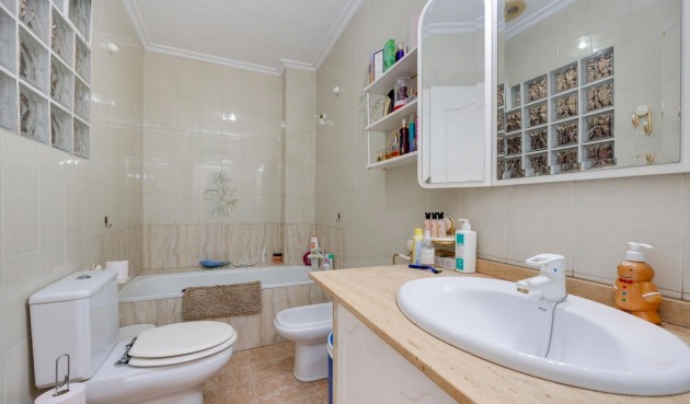 Brukt - Apartment -
Torrevieja - Centro