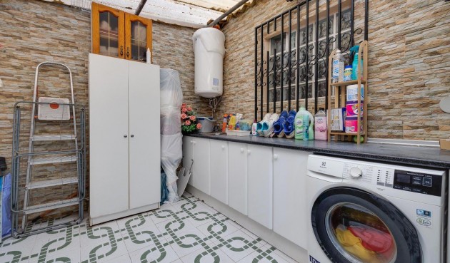 Brukt - Apartment -
Torrevieja - Centro