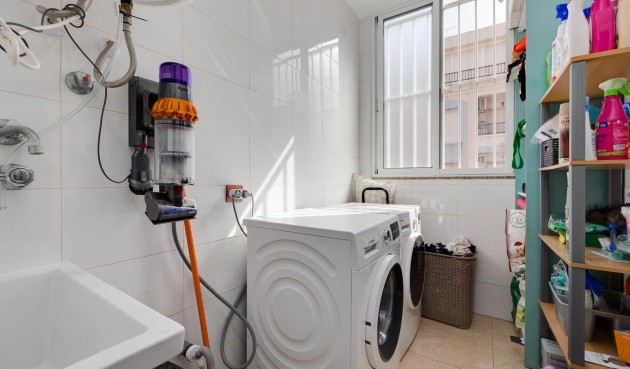 Brukt - Apartment -
Torrevieja - Centro