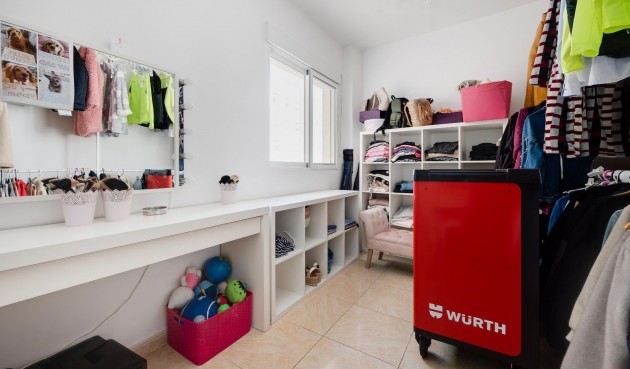 Brukt - Apartment -
Torrevieja - Centro