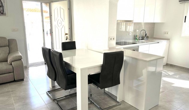 Resale - Bungalow -
Algorfa - Inland