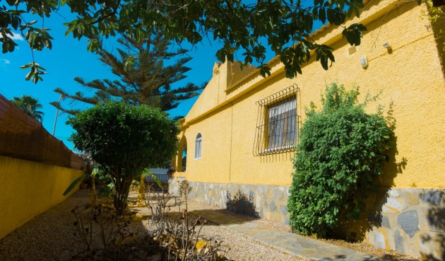 Resale - Villa -
La Siesta - Costa Blanca