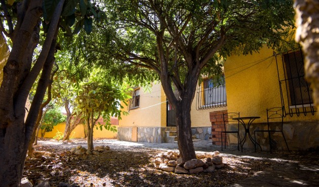 Resale - Villa -
La Siesta - Costa Blanca