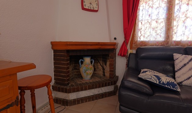 Resale - Villa -
La Siesta - Costa Blanca