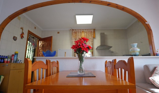 Resale - Villa -
La Siesta - Costa Blanca