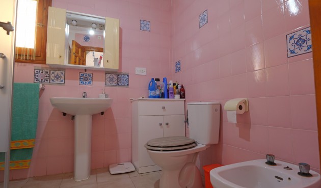 Resale - Villa -
La Siesta - Costa Blanca