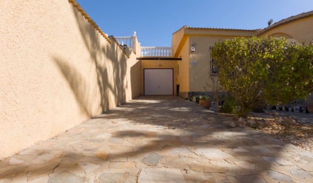 Resale - Villa -
La Siesta - Costa Blanca