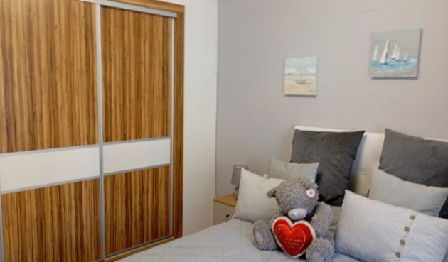 Brukt - Villa -
Villamartin - Costa Blanca