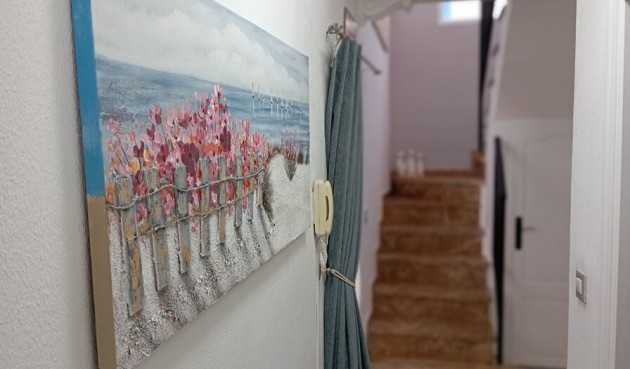 Brukt - Villa -
Villamartin - Costa Blanca