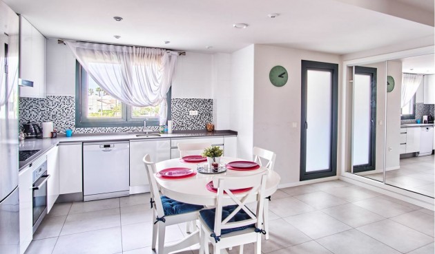 Brukt - Apartment -
Mil Palmeras - Costa Blanca