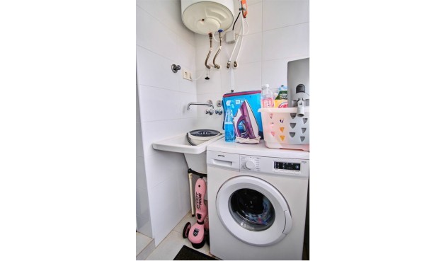 Brukt - Apartment -
Mil Palmeras - Costa Blanca