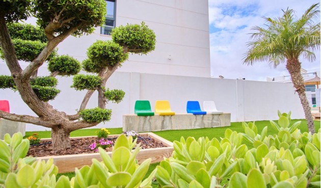 Brukt - Apartment -
Mil Palmeras - Costa Blanca