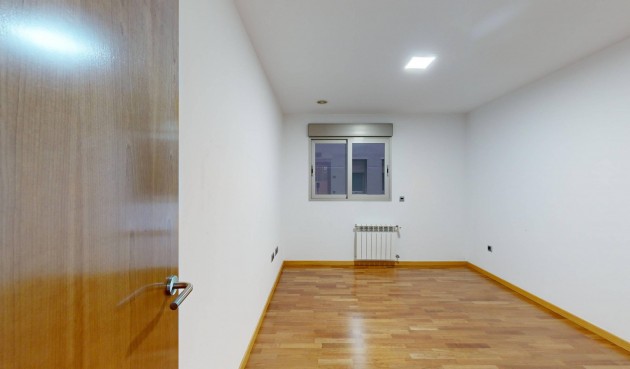 Resale - Apartment -
Murcia - Gran Via