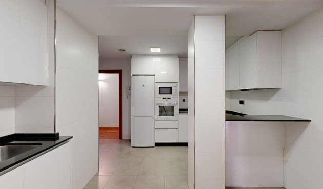 Resale - Apartment -
Murcia - Gran Via